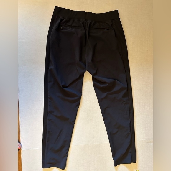 Athleta Brooklyn textured Mid rise ankle black light weight pants Sz-6 Q5 - Picture 9 of 16